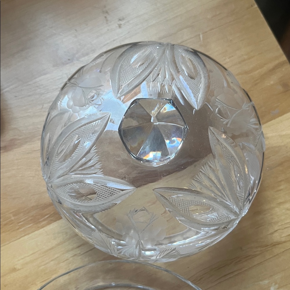 OFNAH CRYSTAL ~ Lidded butter cheese Dish 6.5” round ; 6” height - Picture 4 of 5